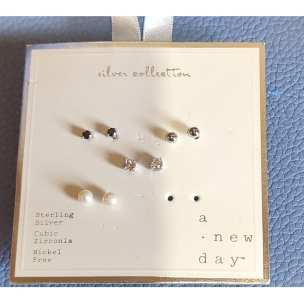 Sterling Cubic Zirconia Stud Earrings New on Card A New Day 4 Pair